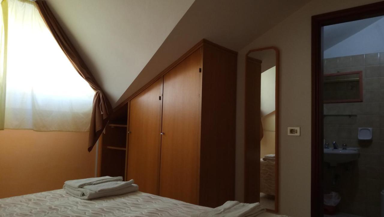Hotel La Caravella Bellaria – Igea Marina Kültér fotó