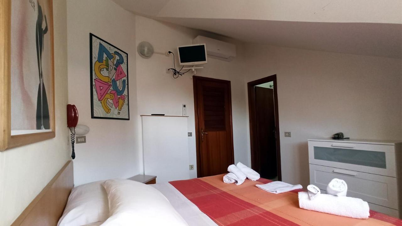 Hotel La Caravella Bellaria – Igea Marina Kültér fotó